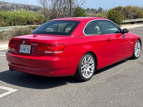Used 2008 BMW 328i Convertible image 12