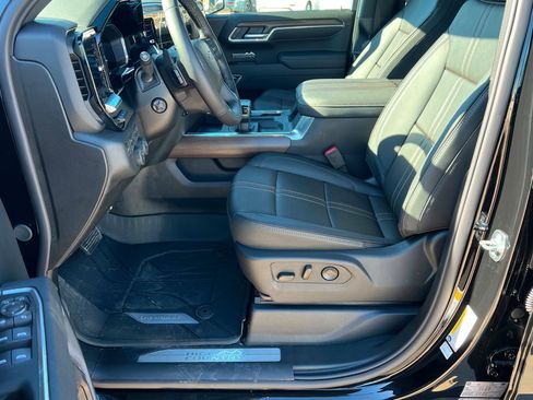 New 2026 Chevrolet Silverado 1500 High Country w/ High Country Premium Package image 18