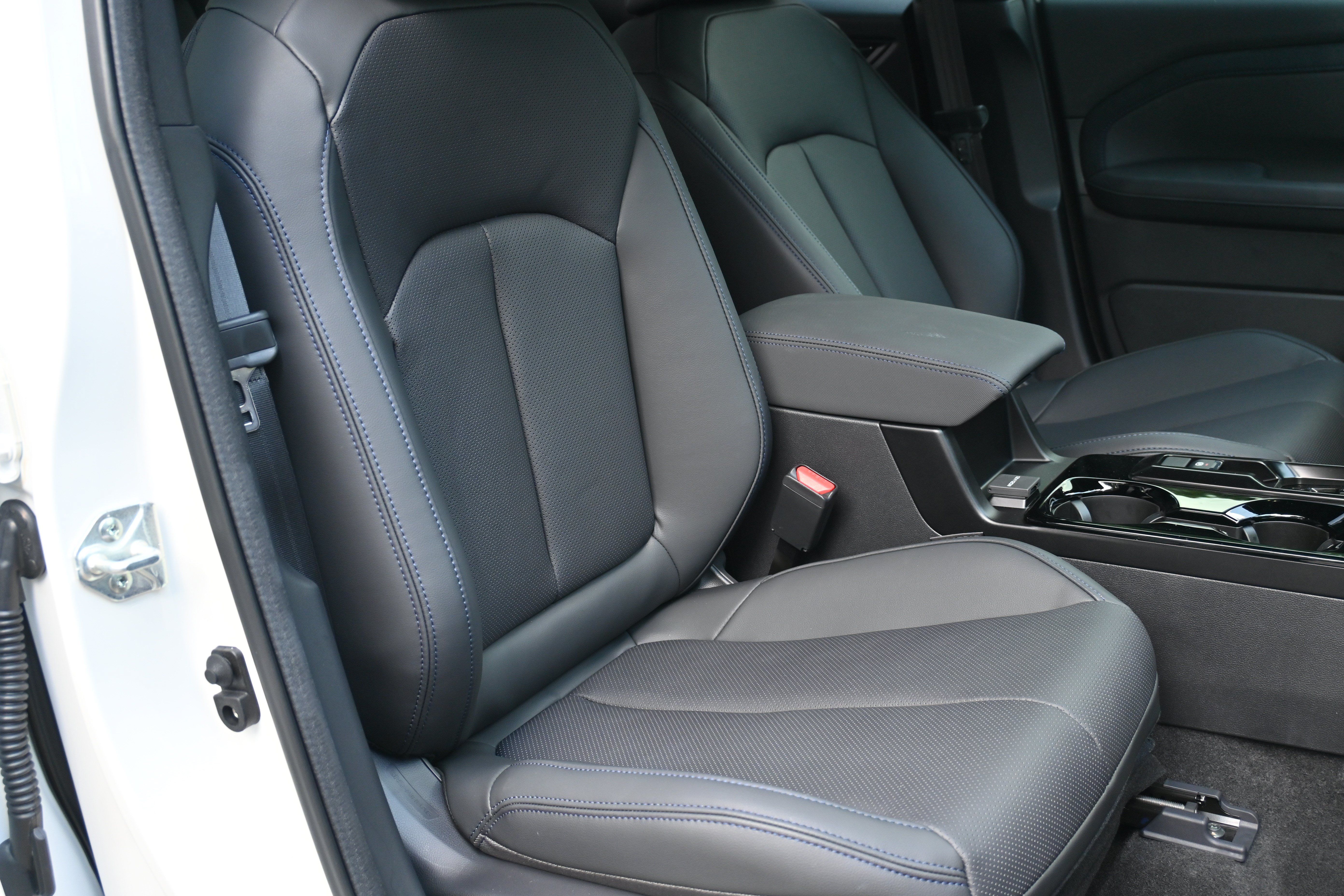 New 2026 Subaru Forester Limited AWD/4WD image 33