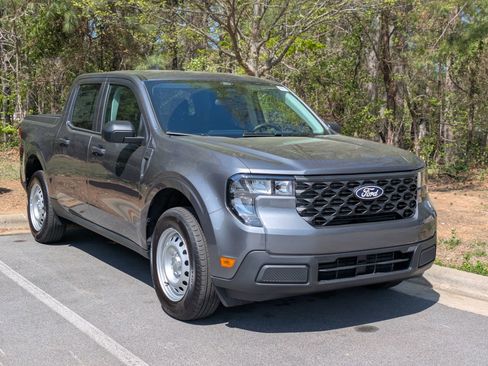 New 2026 Ford Maverick XL FWD image 2