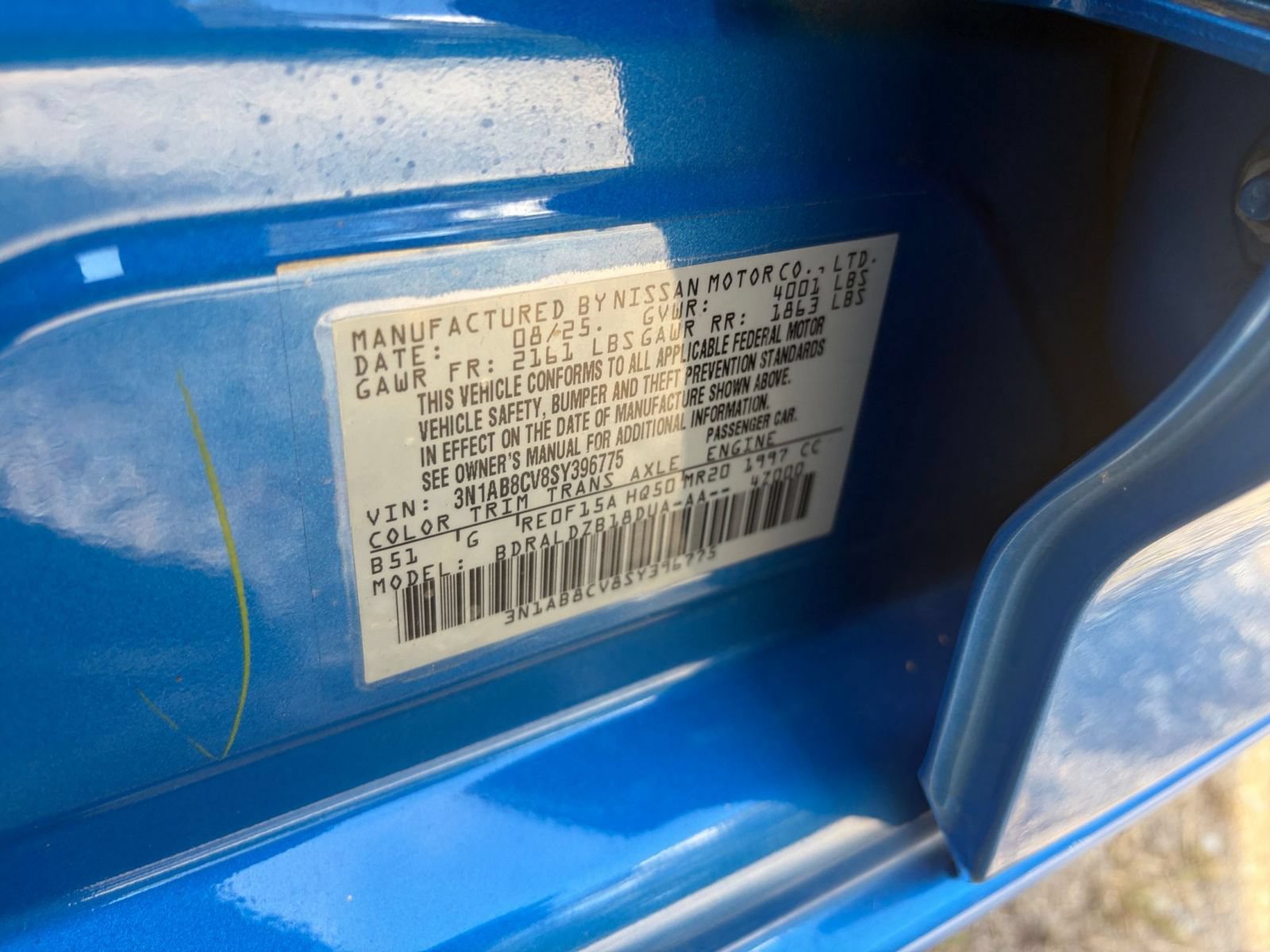 Used 2025 Nissan Sentra SV FWD image 26