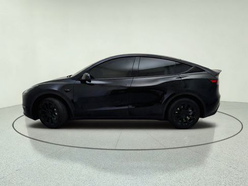 Used 2023 Tesla Model Y Long Range AWD/4WD image 14