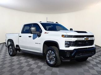 Used 2024 Chevrolet Silverado 2500 Custom w/ Custom Convenience Package AWD/4WD video 1