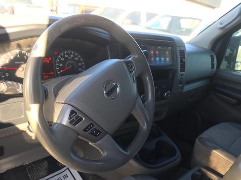 Used 2020 Nissan NV 2500 SV image 11