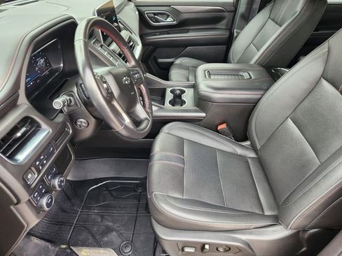 Used 2022 Chevrolet Tahoe RST w/ Sport Performance Package image 13