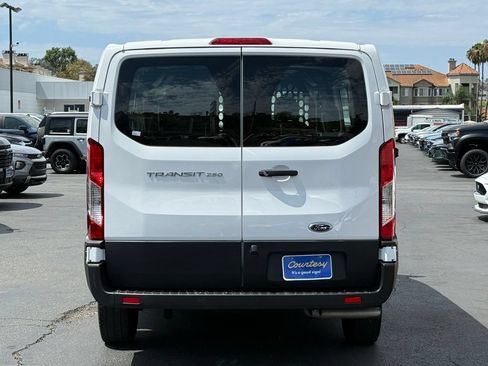Used 2025 Ford Transit 250 Low Roof w/ Exterior Upgrade Package RWD image 8