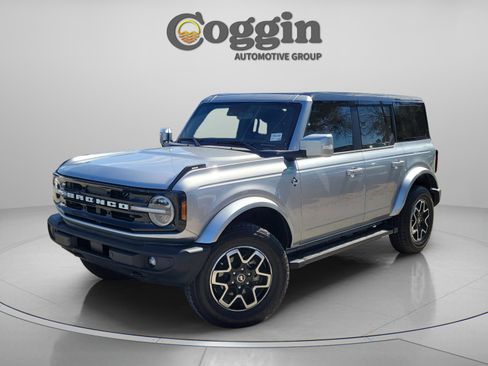 Certified 2024 Ford Bronco Outer Banks image 1