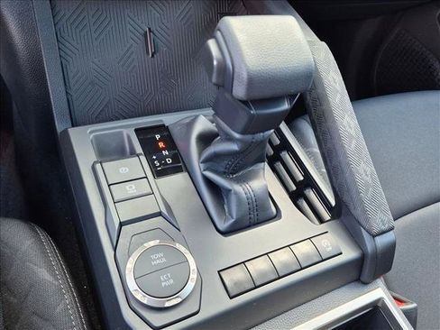 Used 2026 Toyota Tacoma SR5 RWD image 11