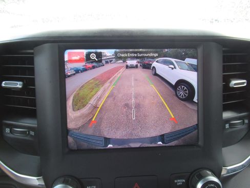 Used 2024 RAM 1500 Big Horn RWD image 28