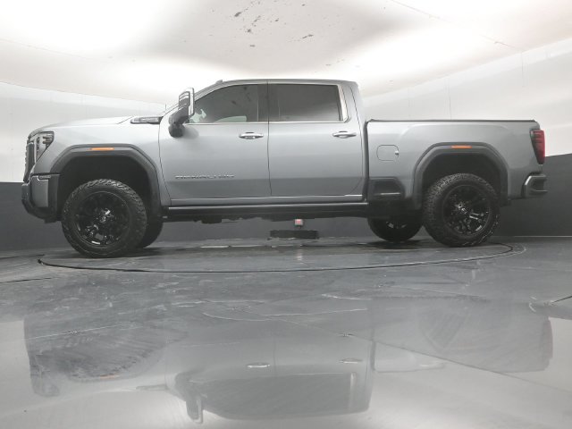 Used 2024 GMC Sierra 2500 Denali Ultimate w/ Max Trailering Package AWD/4WD image 57