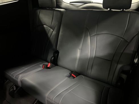 Certified 2023 Buick Enclave Essence w/ Sound and Sites Package image 15