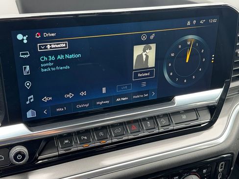 Certified 2025 Chevrolet Silverado 1500 High Country w/ Midnight Edition image 22