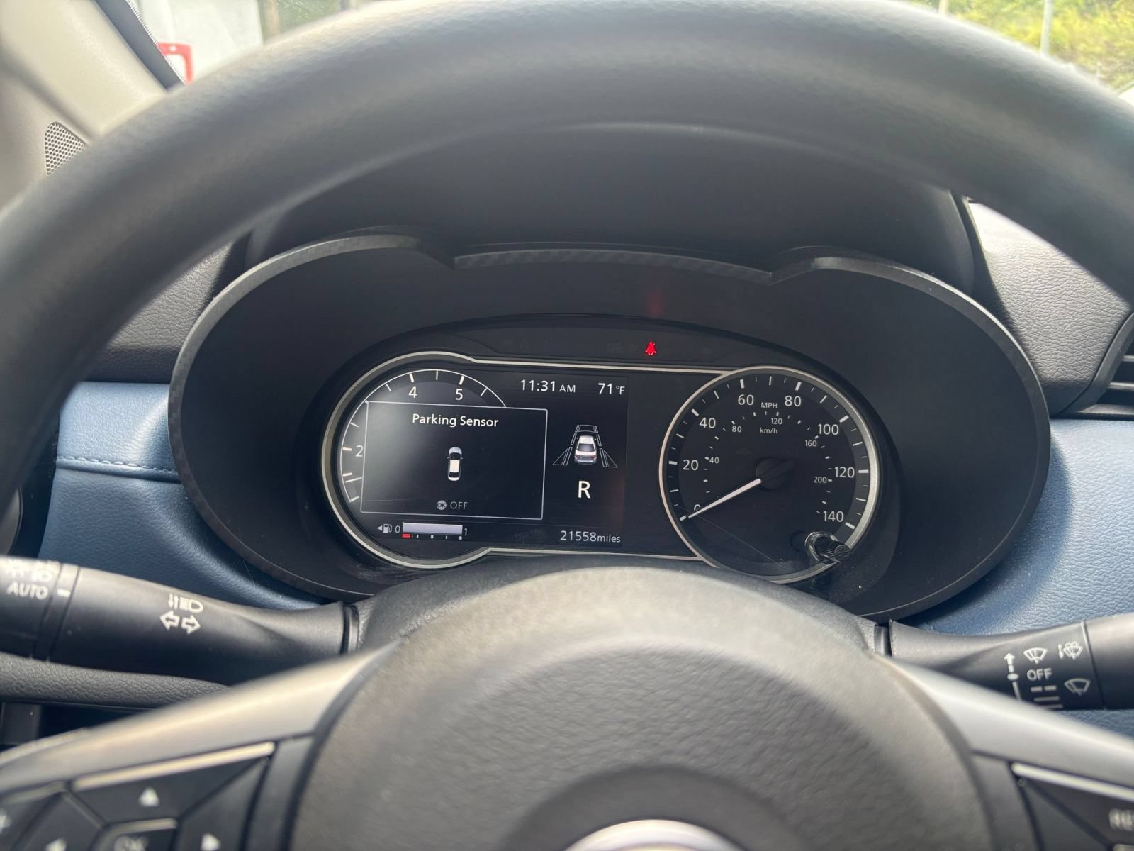 Used 2025 Nissan Versa SV FWD image 28