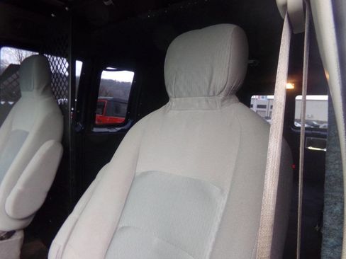 Used 2011 Ford E-350 and Econoline 350 Extended Super Duty w/ Commercial Cargo Van Pkg image 26