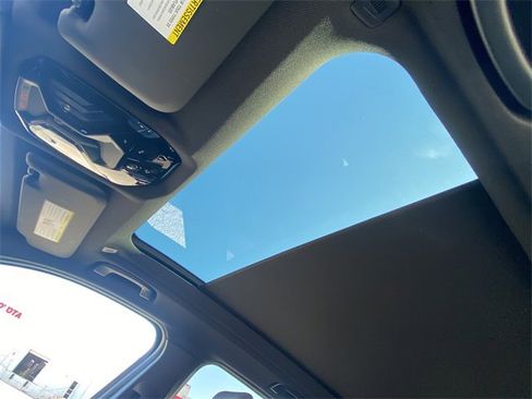 Used 2025 BMW X3 xDrive30i w/ Premium Package image 32