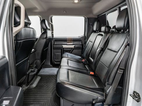 Used 2019 Ford F250 Lariat image 29