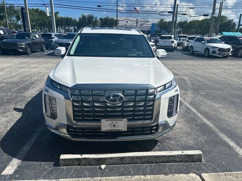 Used 2025 Hyundai Palisade Calligraphy AWD/4WD image 3