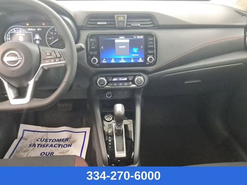 New 2025 Nissan Versa SR w/ Trunk Package image 13