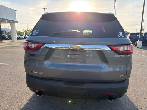 Used 2019 Chevrolet Traverse LT w/ LT Premium Package image 5