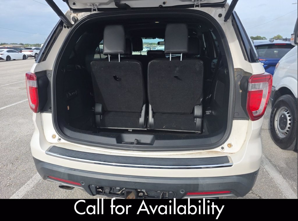 Used 2018 Ford Explorer Limited FWD image 10