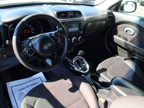 Used 2019 Kia Soul image 6