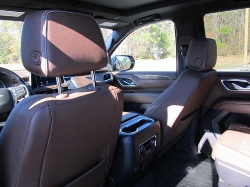 Used 2023 Chevrolet Tahoe High Country image 26