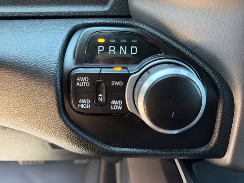 Used 2022 RAM 1500 Big Horn AWD/4WD image 17