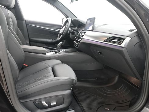Used 2023 BMW 540i xDrive w/ Executive Package AWD/4WD image 40