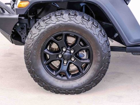 Used 2020 Jeep Wrangler Unlimited Sport AWD/4WD image 10