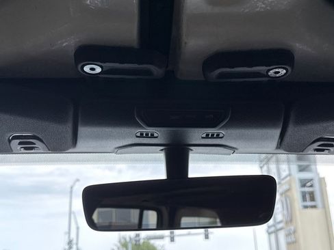 Used 2020 Jeep Wrangler Unlimited Rubicon AWD/4WD image 36