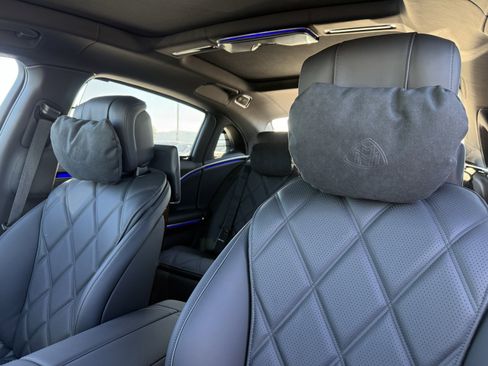 New 2026 Mercedes-Benz Maybach S 580 4MATIC image 18