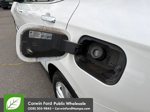 Used 2019 Chevrolet Equinox Premier AWD/4WD image 10