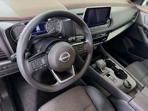 Certified 2023 Nissan Rogue SV AWD/4WD image 13