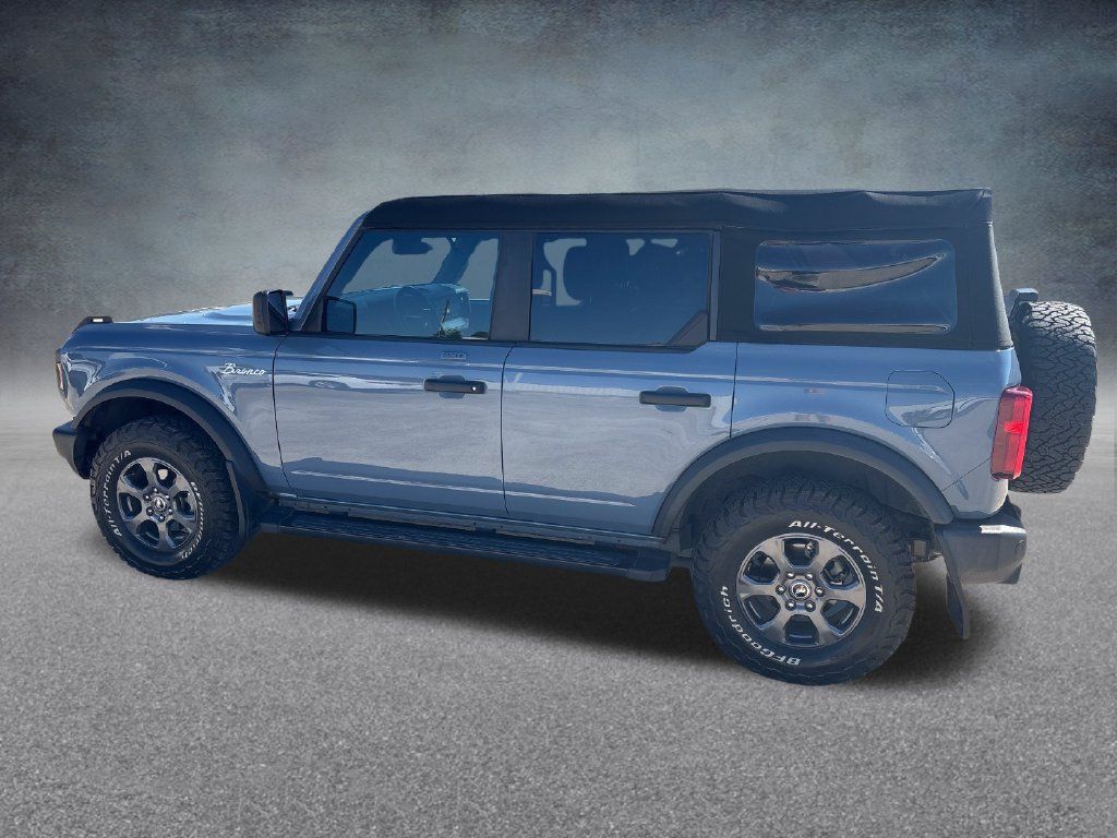Used 2023 Ford Bronco Big Bend AWD/4WD image 3