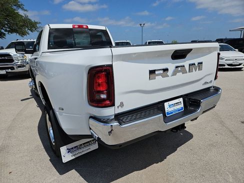 New 2026 RAM 3500 Tradesman AWD/4WD image 5