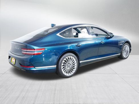 Used 2023 Genesis G80 image 7
