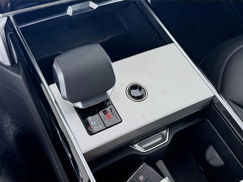 New 2026 Land Rover Range Rover SE AWD/4WD image 19