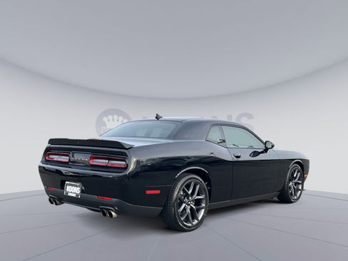 Used 2019 Dodge Challenger GT w/ Blacktop Package image 7