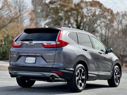 Used 2017 Honda CR-V Touring image 5