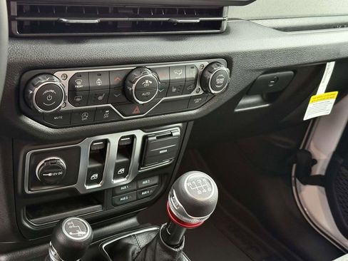 New 2026 Jeep Wrangler Sport AWD/4WD image 22