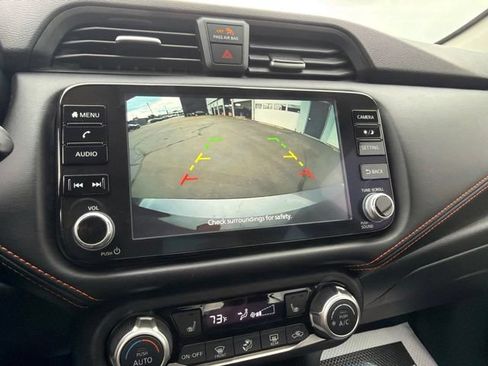 Used 2025 Nissan Versa SR w/ Trunk Package FWD image 38