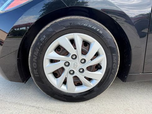 Used 2018 Hyundai Elantra SE w/ Cargo Package FWD image 31