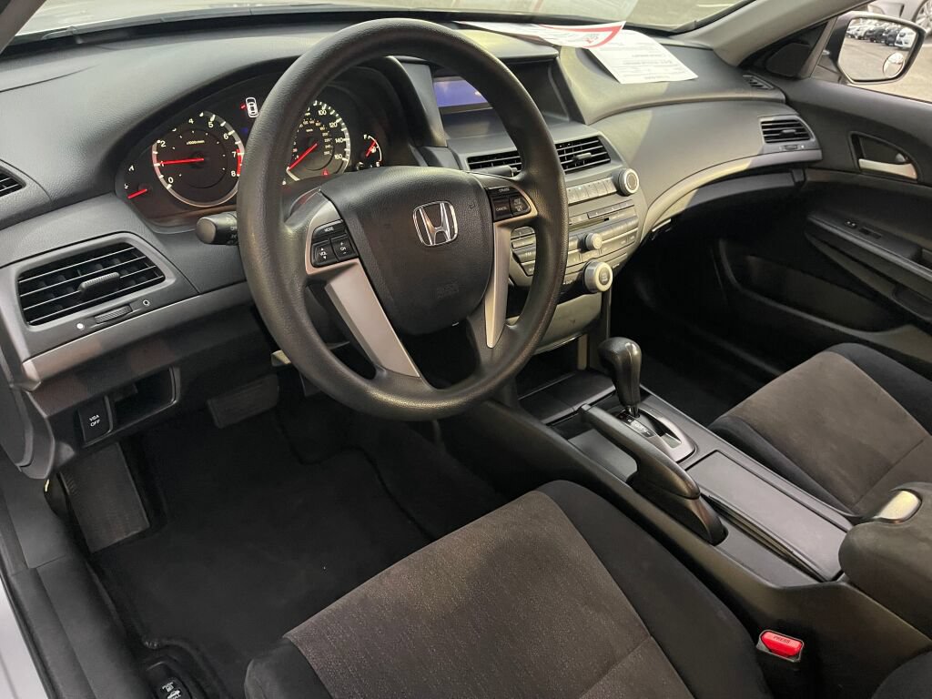 Used 2010 Honda Accord LX image 5