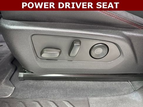 Used 2023 Chevrolet Colorado Z71 w/ Z71 Convenience Package 2 image 5