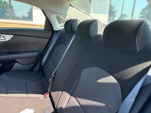 Used 2024 Kia Forte LXS FWD image 6