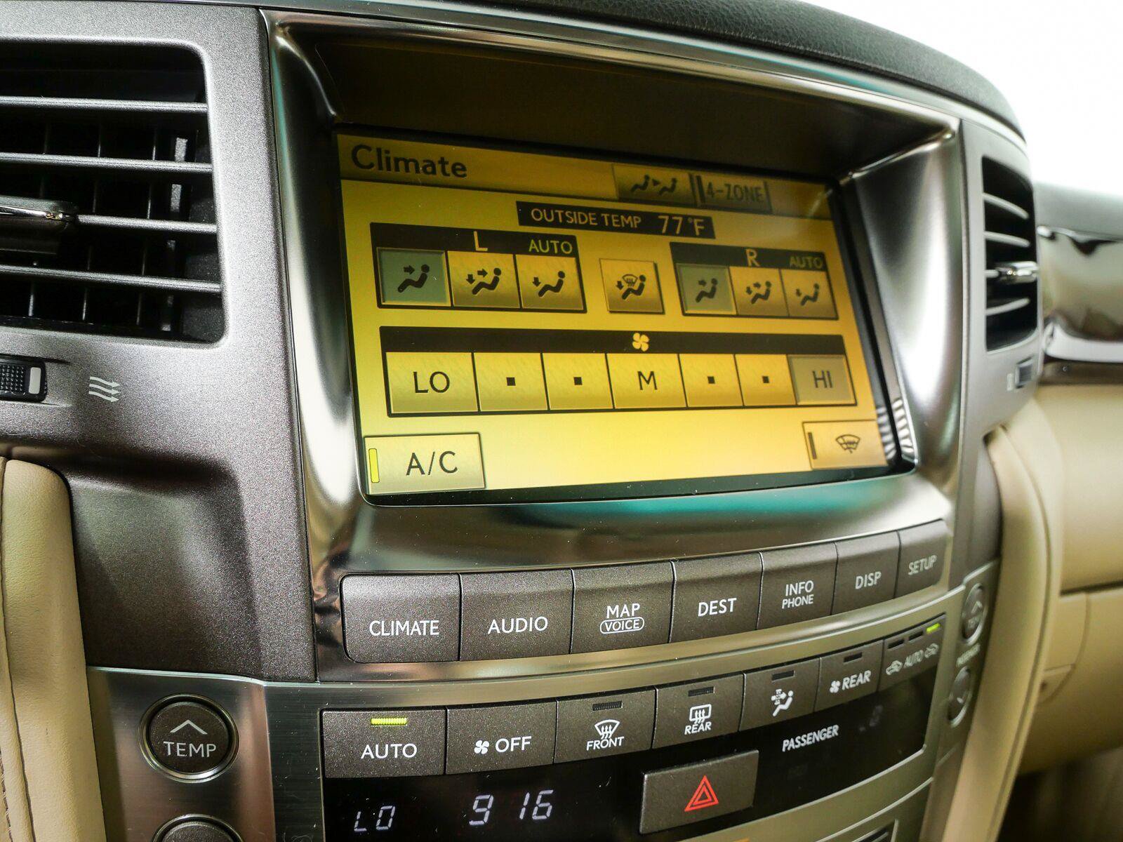 Used 2011 Lexus LX 570 4WD w/ Luxury Pkg image 17