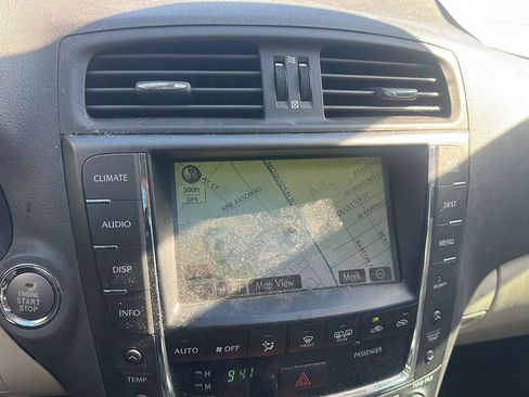 Used 2009 Lexus IS 250 RWD image 9