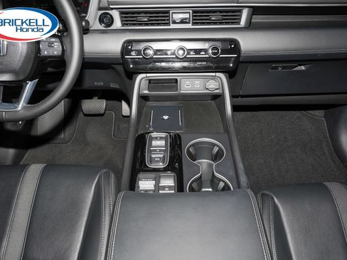 Certified 2023 Honda Pilot Touring image 30