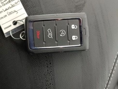 New 2026 Jeep Grand Cherokee Laredo image 28