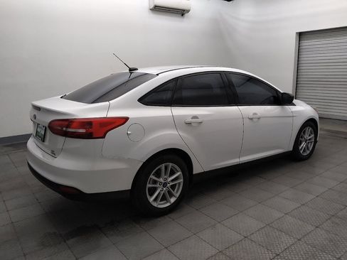 Used 2018 Ford Focus SE FWD image 10